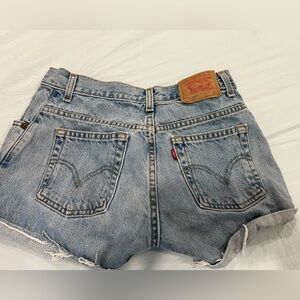 Levi’s 550 Jean shorts